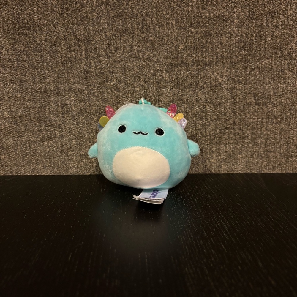 Irina Axolotl Squishmallow Clip